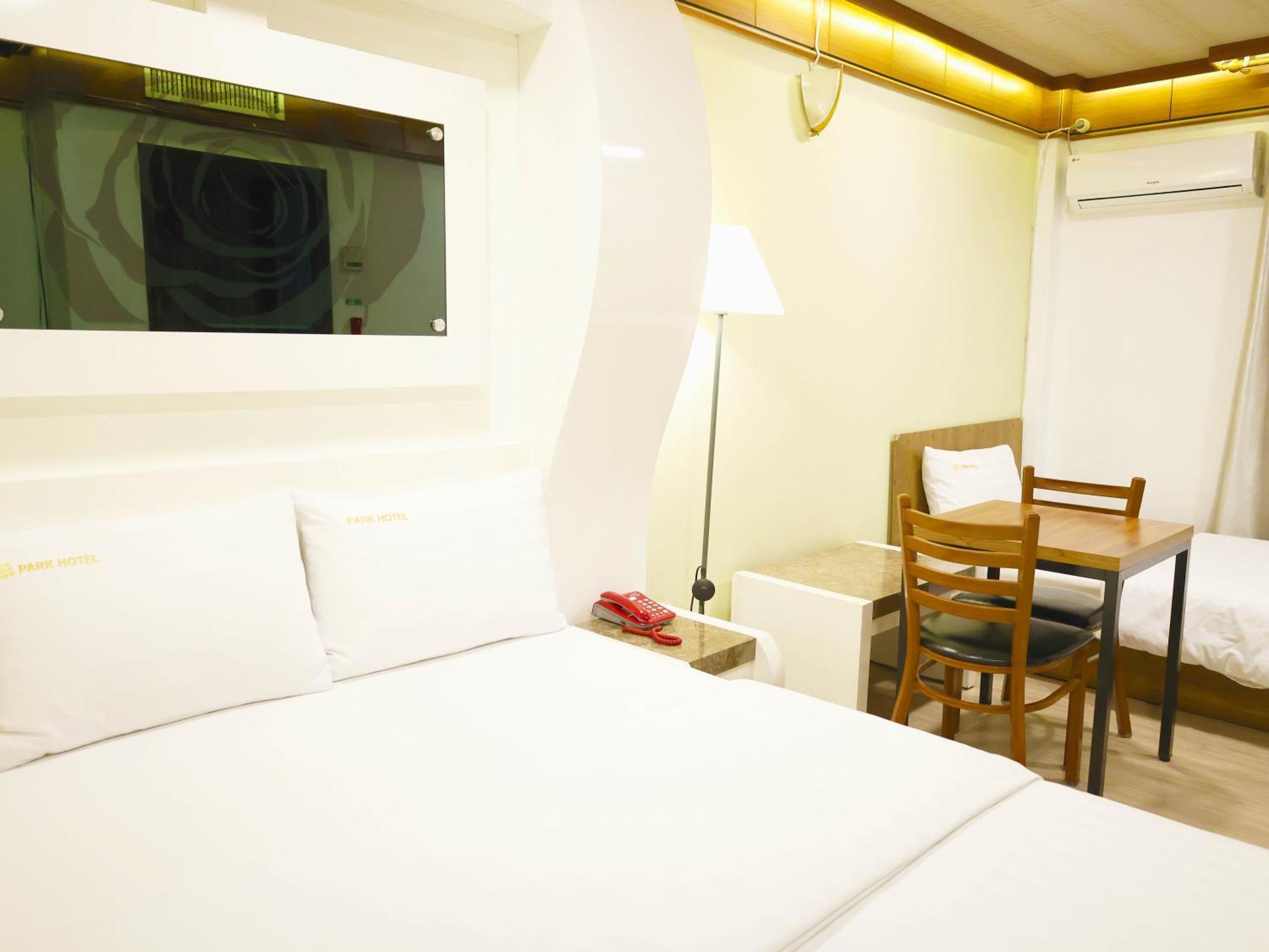 Goodstay Andong Park Hotel Exterior photo